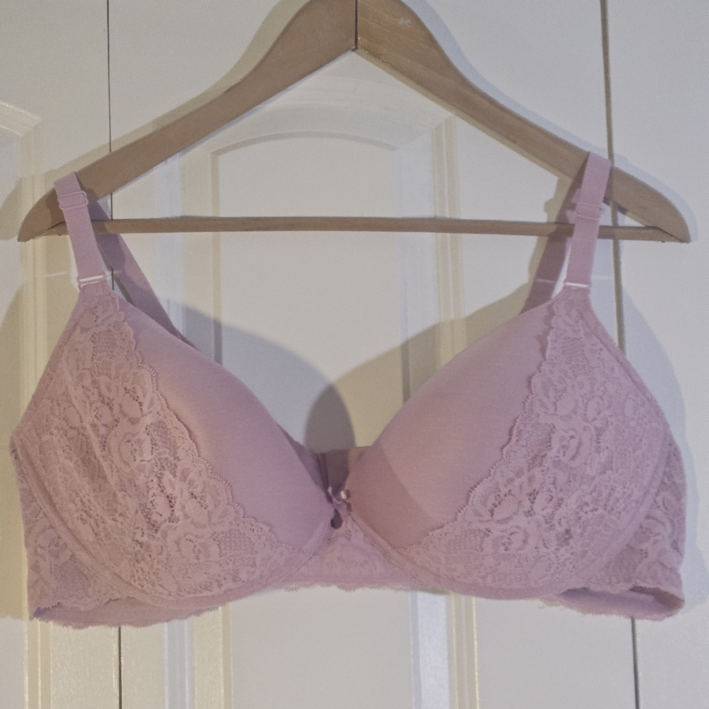 Torrid Bra 46D Perfect T-Shirt Lightly Lined Everyday Bra Wire Free Pink Lace